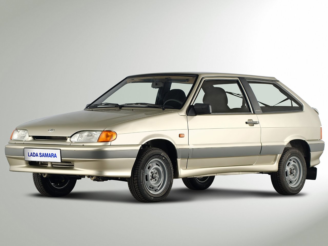 Lada (ВАЗ) 2113