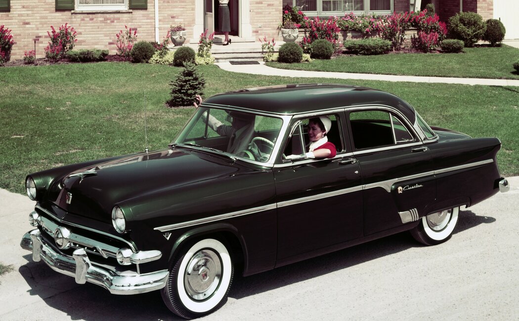 Ford Crestline