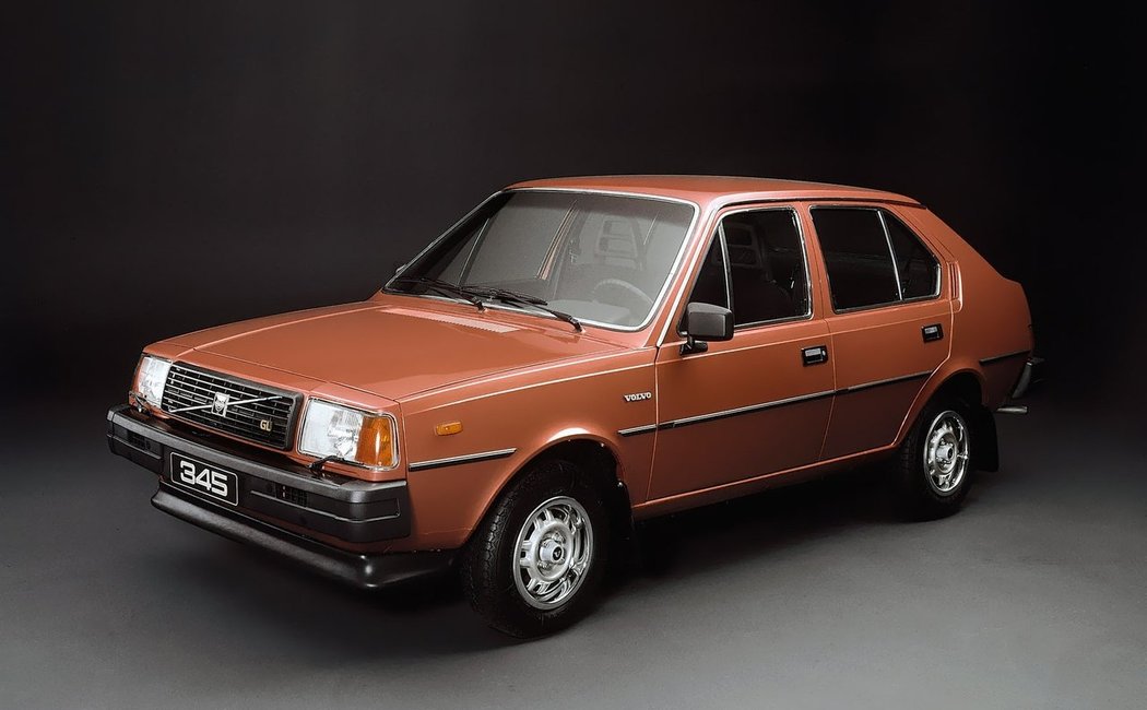 Volvo 300 Series