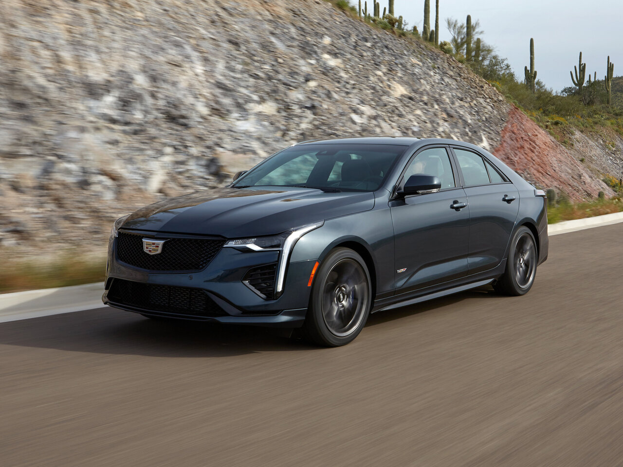 Cadillac CT4-V