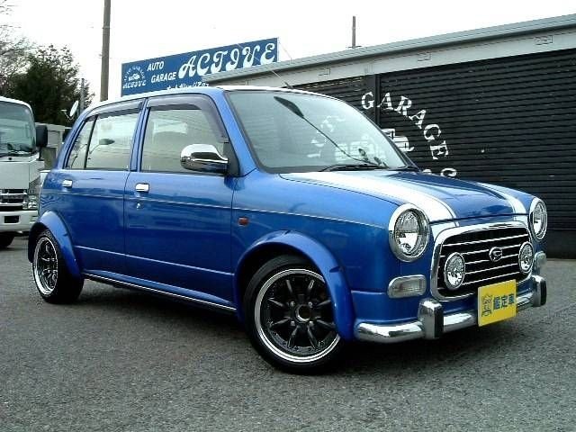 Daihatsu Mira Gino