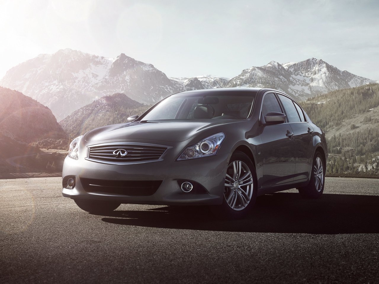 Infiniti Q40