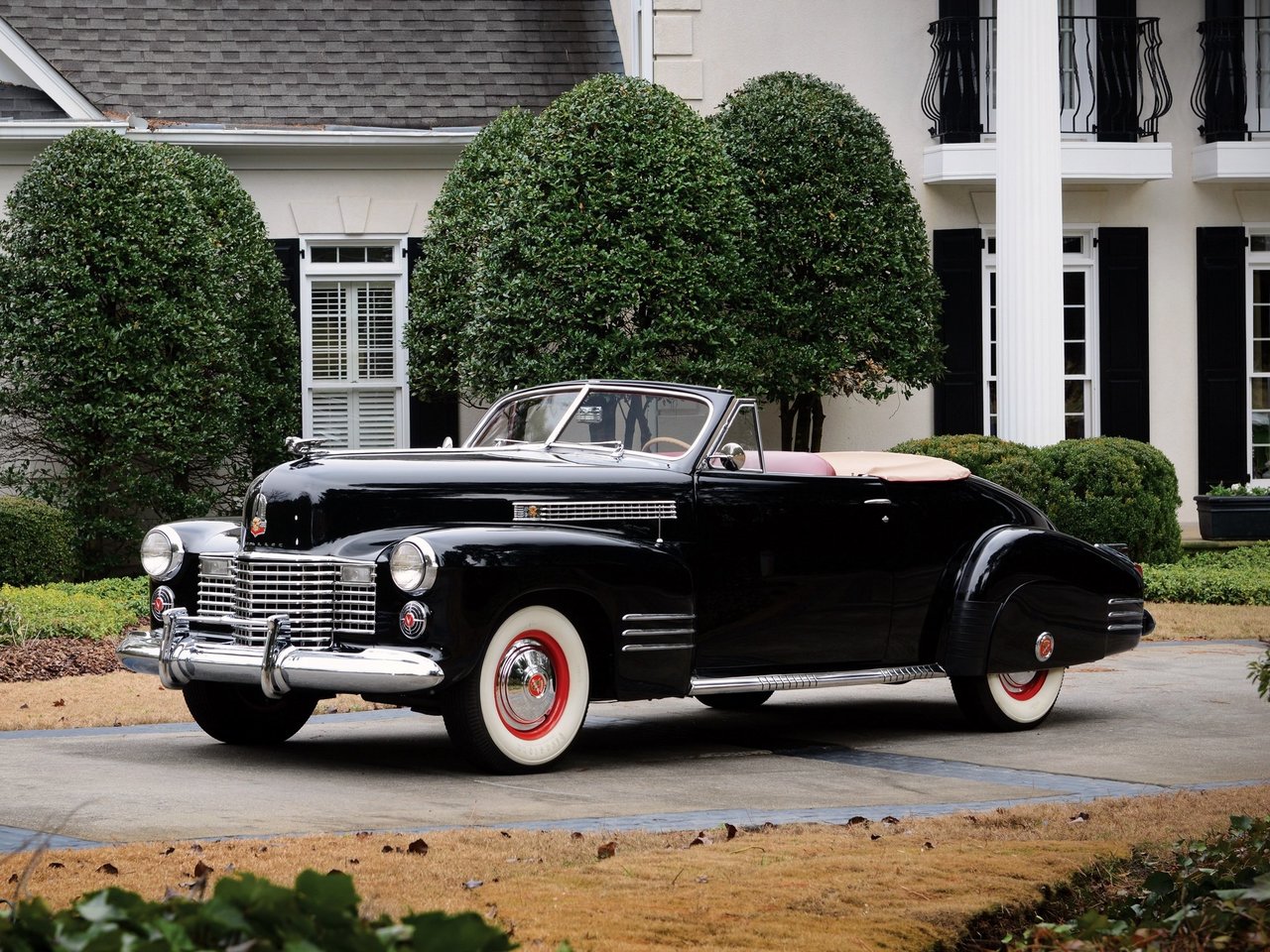 Cadillac Series 62