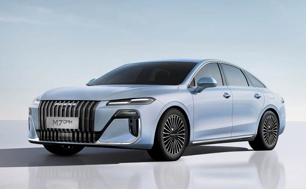 Roewe M7