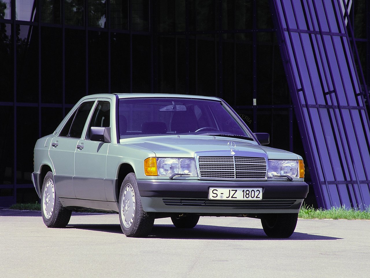 Mercedes-Benz 190 (W201)
