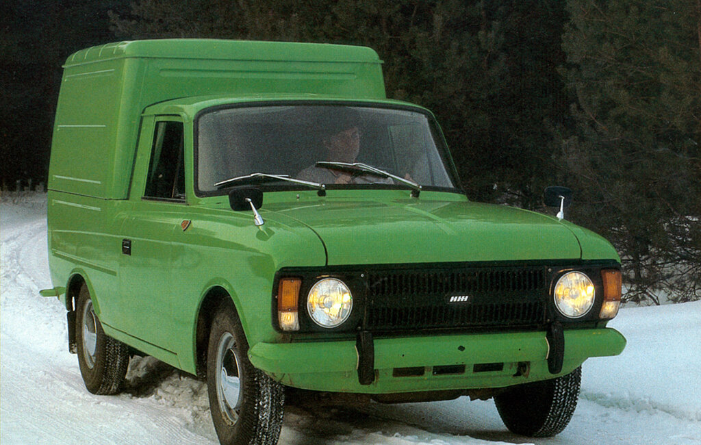 Иж 2715