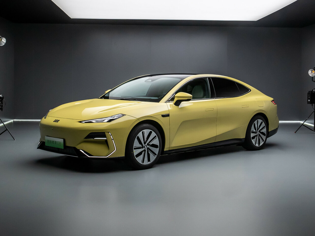 Geely Galaxy E8