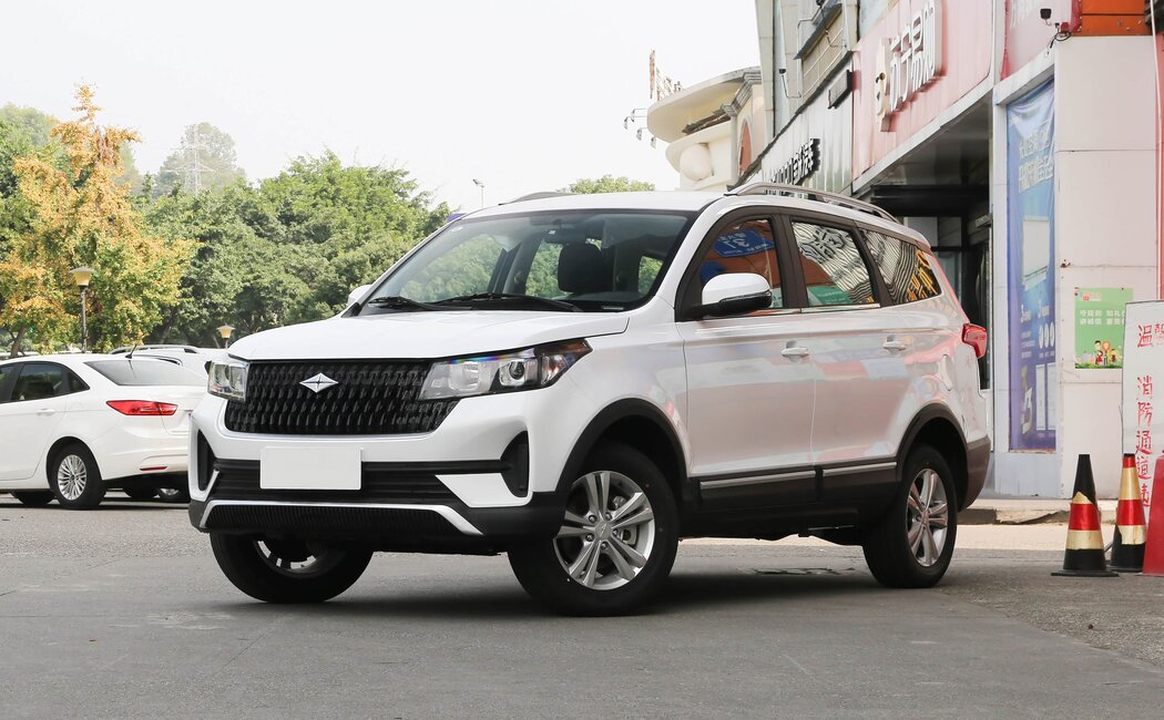 BAIC Ruixiang X3