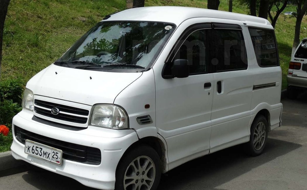 Daihatsu Atrai