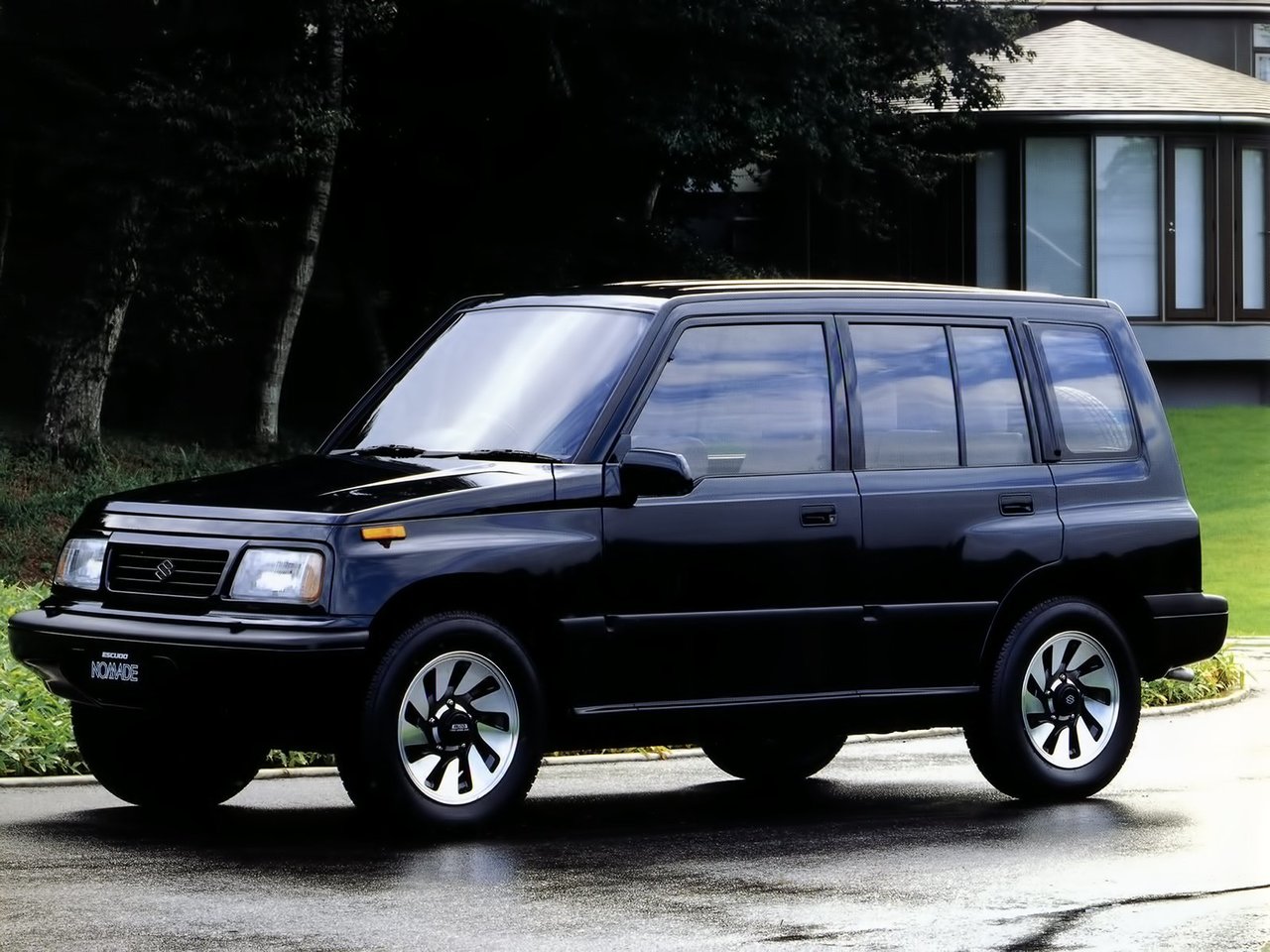 Suzuki Escudo