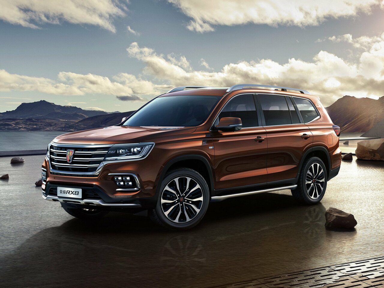 Roewe RX8