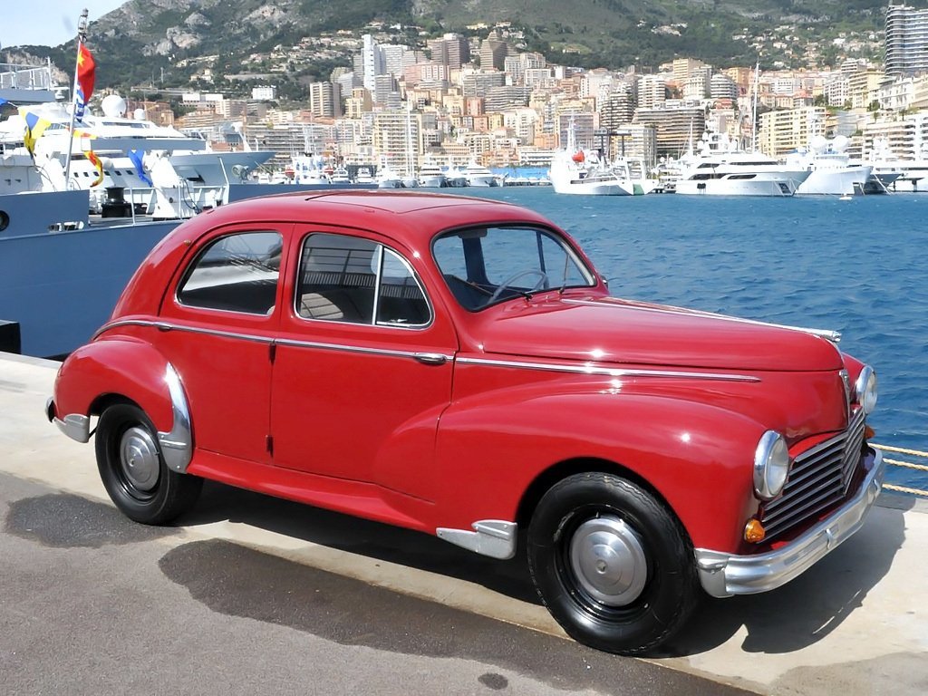 Peugeot 203