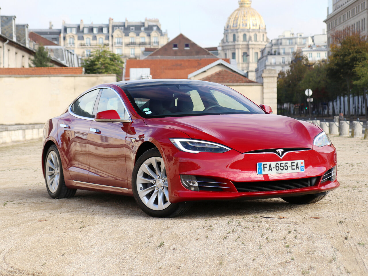Tesla Model S