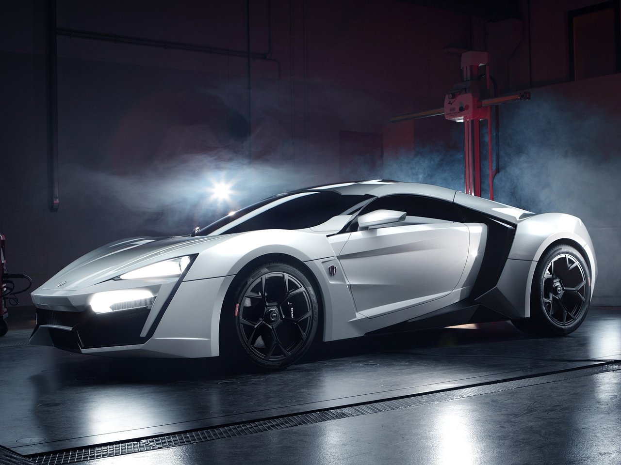 W Motors W Motors Lykan Hypersport