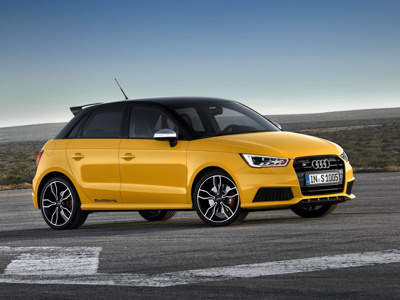 Audi S1