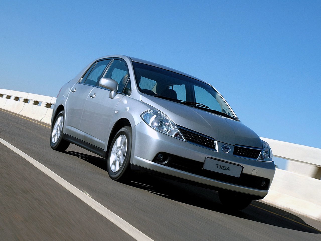 Nissan Tiida