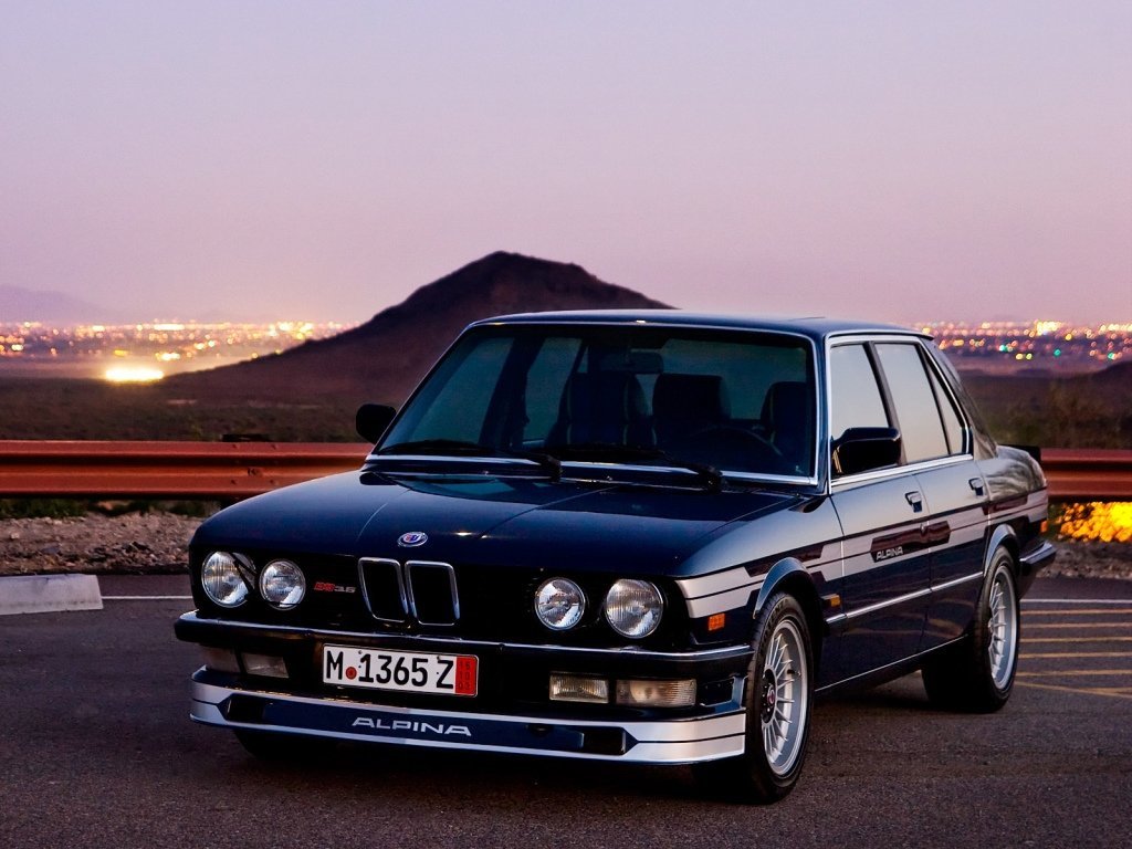 Alpina B9