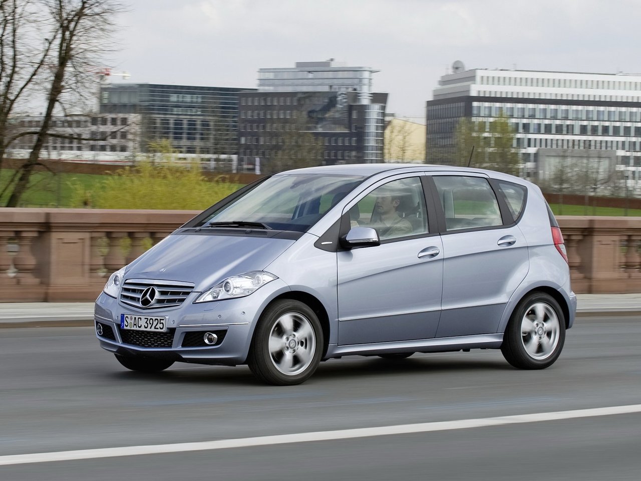 Mercedes-Benz A-Класс