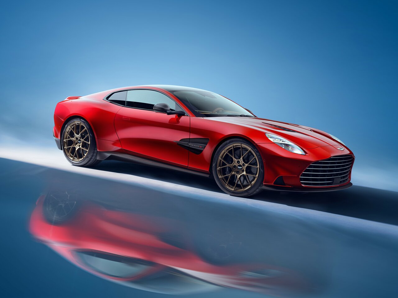 Aston Martin Vanquish