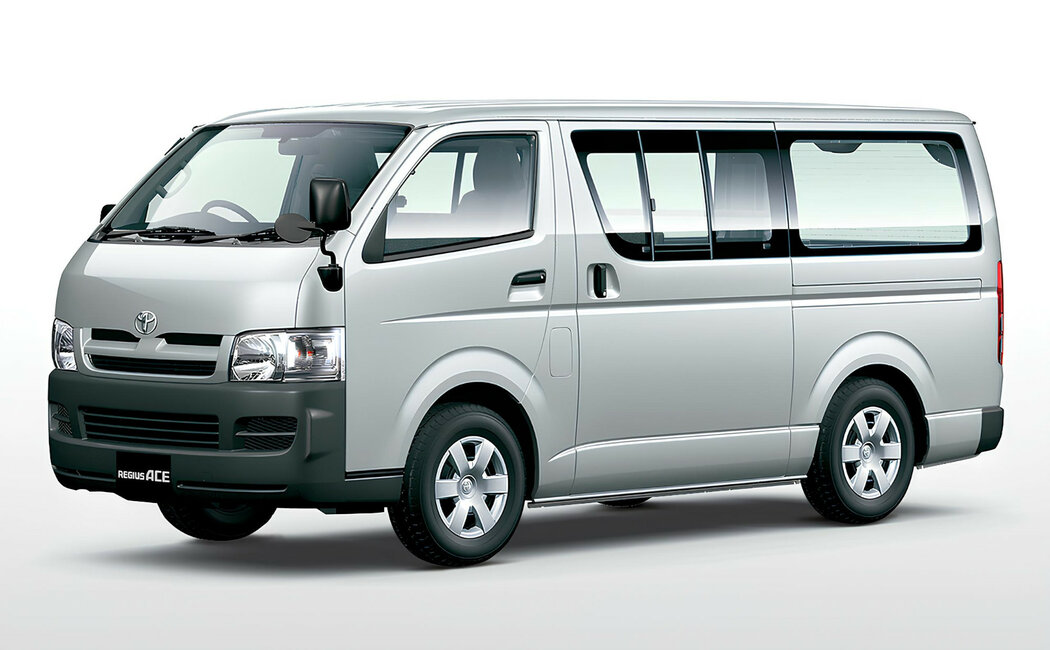 Toyota Regius Ace